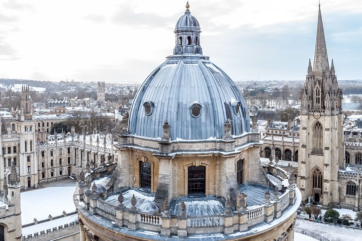 Oxford, Cotswolds & Stratford-upon-Avon Tour with Christmas Lunch - Photo 1 of 15
